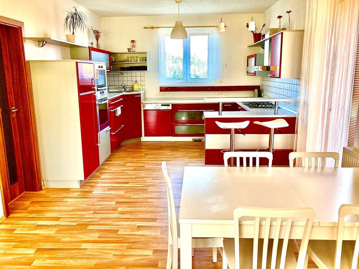 Vojta Apartment *